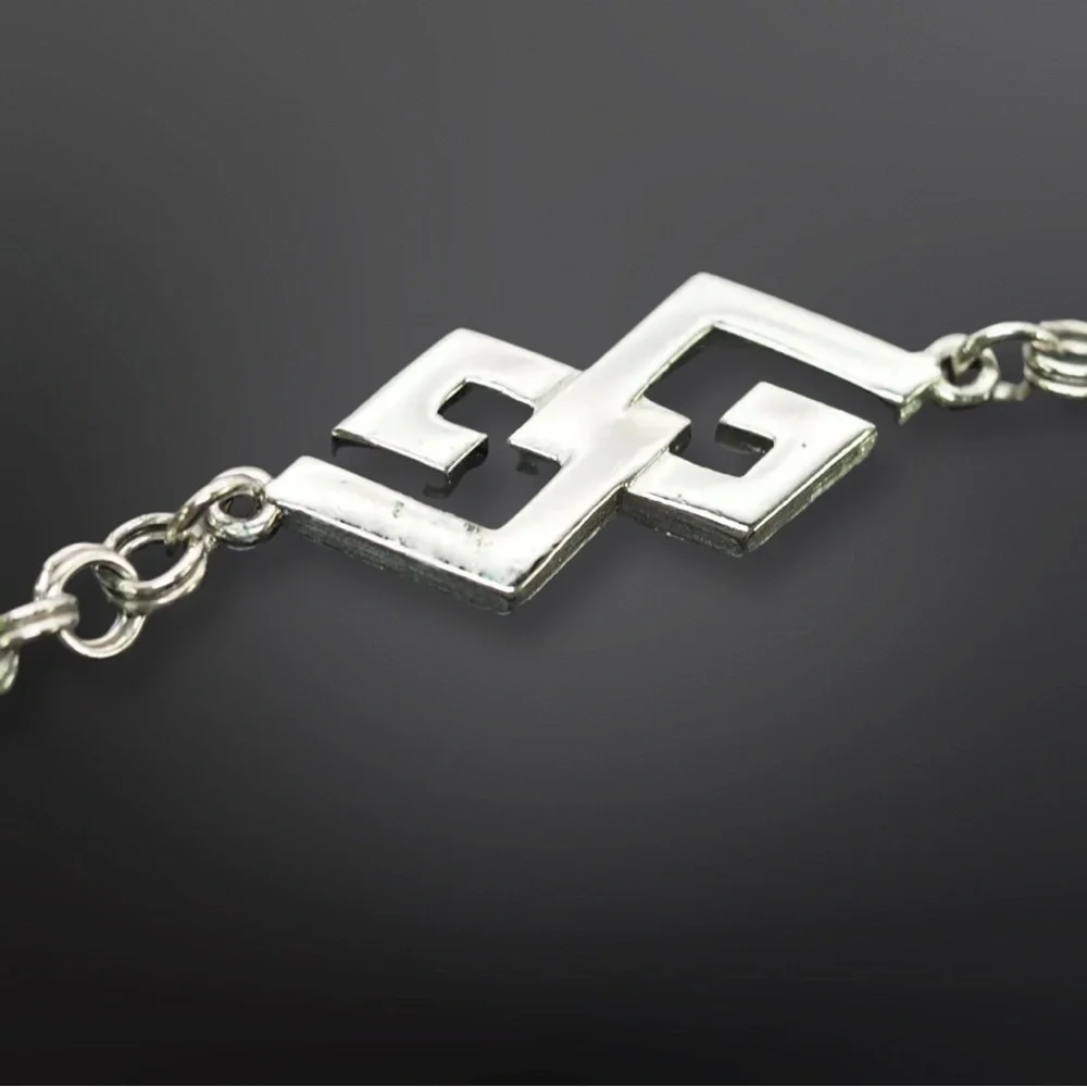 AUTHENTIC VINTAGE GIVENCHY SILVERTONE CHAIN GG CLASP LONG NECKLACE 30" NR - Picture 7 of 12